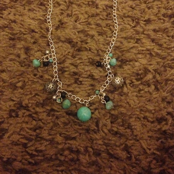 Jewelry bundle - Picture 2 of 3
