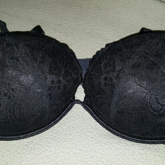 Casique lacey push up plunge bra