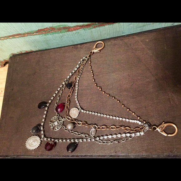 Jean Accessory Chain