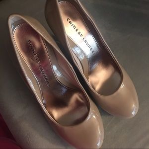 Chinese Laundry nude color patent leather shoes