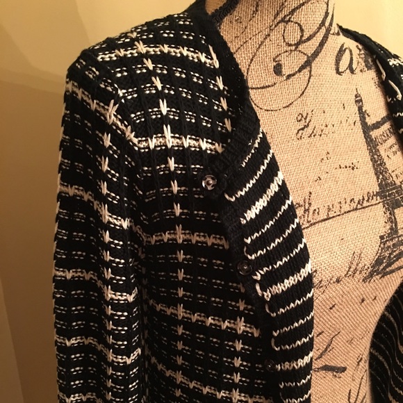 ๐๐HOST PICK 12/6๐๐ Millie 1999 Sweater Coat - Picture 2 of 4