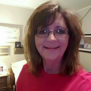 Meet your Posher, Cindy