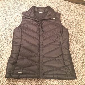 Women's size S The North Face black vest 550