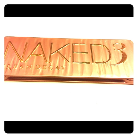 Urban Decay Naked 3