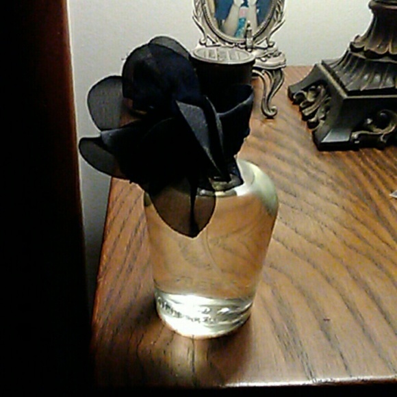 Hollister perfume