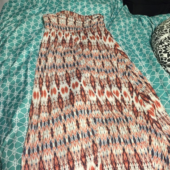 Multi color maxi skirt size M/L