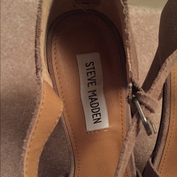 Steve Madden platform heels - Picture 4 of 4