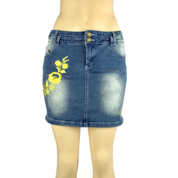 Jeans mini skirt - Picture 2 of 4