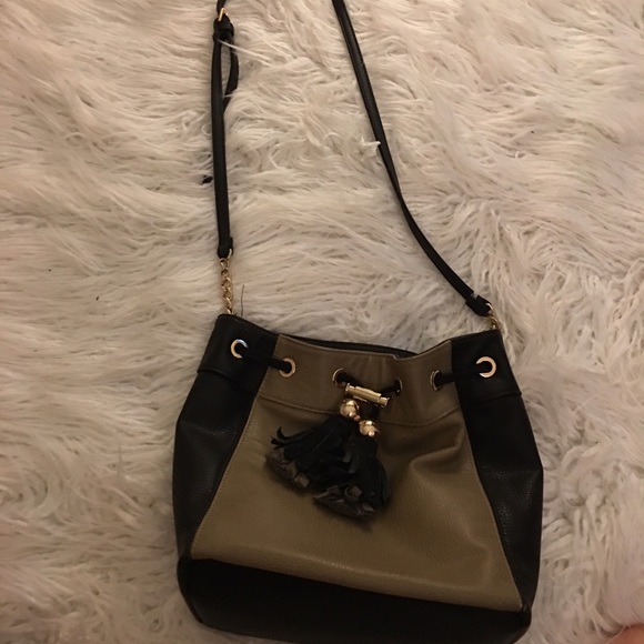 Black and olive bucket bag