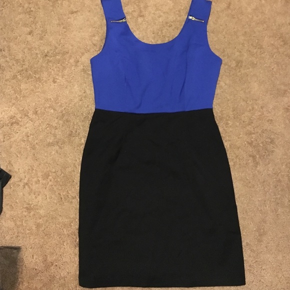 Dresses & Skirts - Love 21 dress so cute!