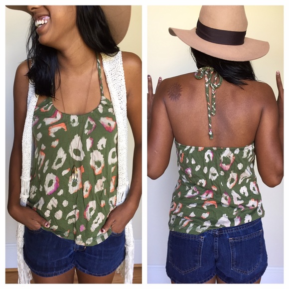 Green Patterned Halter Top ☀️ // American Eagle
