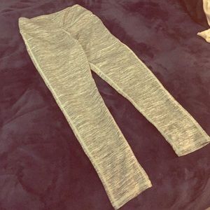 Gray American Eagle Capri Leggings