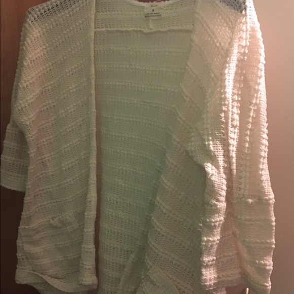 Urban Outfitters 3/4 length Cardigan👚 - Picture 3 of 3