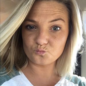 Meet your Posher, Shayna