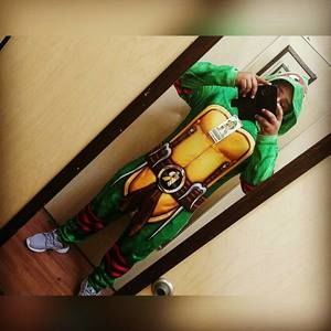 Meet your Posher, Moises