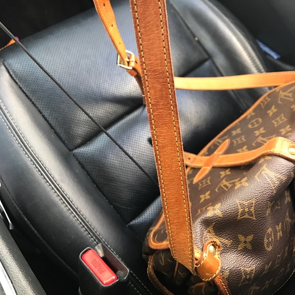 🔴SOLD🔴 Authentic Louis Vuitton Saumur 30 Handbag - Picture 7 of 8