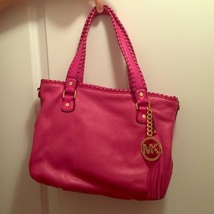 Beautiful Never Used Michael Kors Handbag