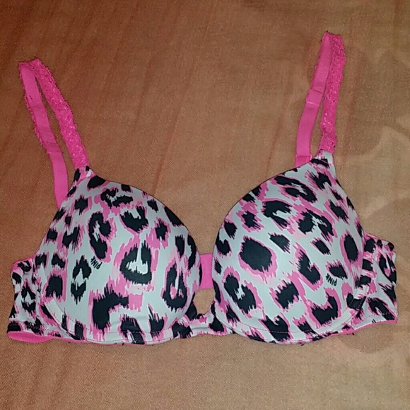 Victoria Secret everywhere push up bra