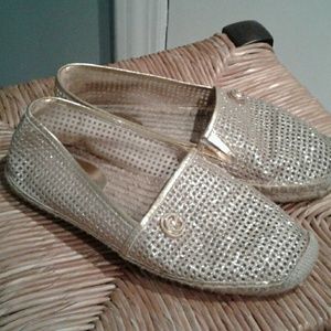 Shoe