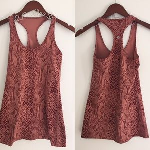 Lululemon Snakeskin Cool Racerback Fit like a 4