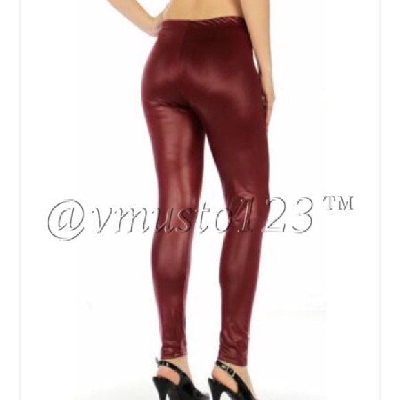 PLUS SEXY VEGAN LEATHER LEGGING -BRICK RED - Picture 2 of 3