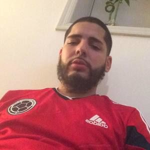 Meet your Posher, Camilo