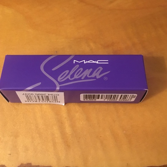 MAC x Selena "Como La Flor"
