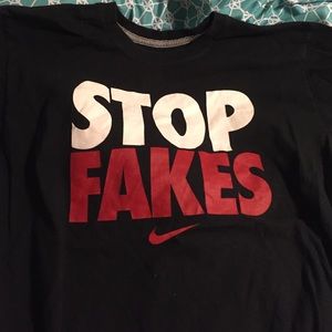 Nike large t-shirt