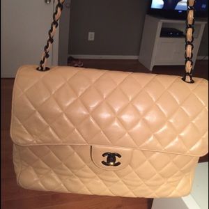 Chanel jumbo calfskin in tan