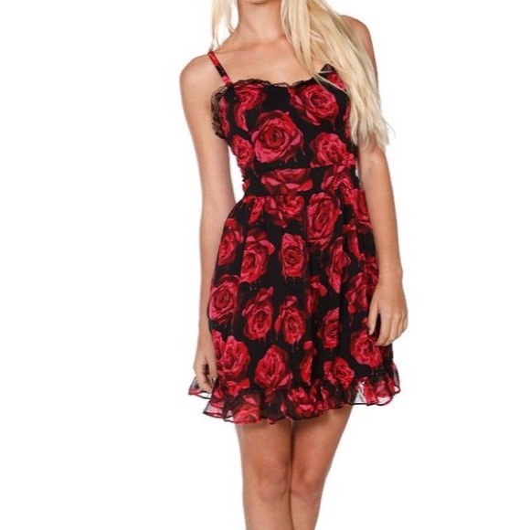 Red roses dress