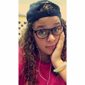 Meet your Posher, Alexus