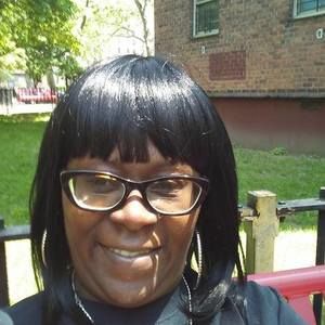 Meet your Posher, Sade