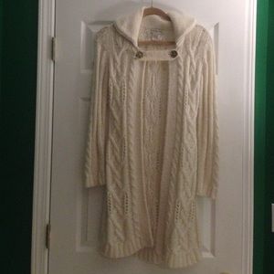 Long sleeve knitted sweater