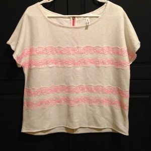 Aeropostale short sleeved sweatshirt