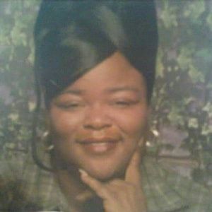 Meet your Posher, Dejuana