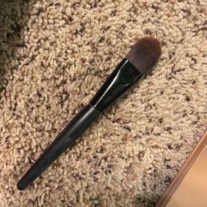 Mary Kay liquid foundation brush