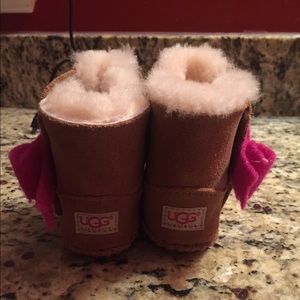 Baby ugg