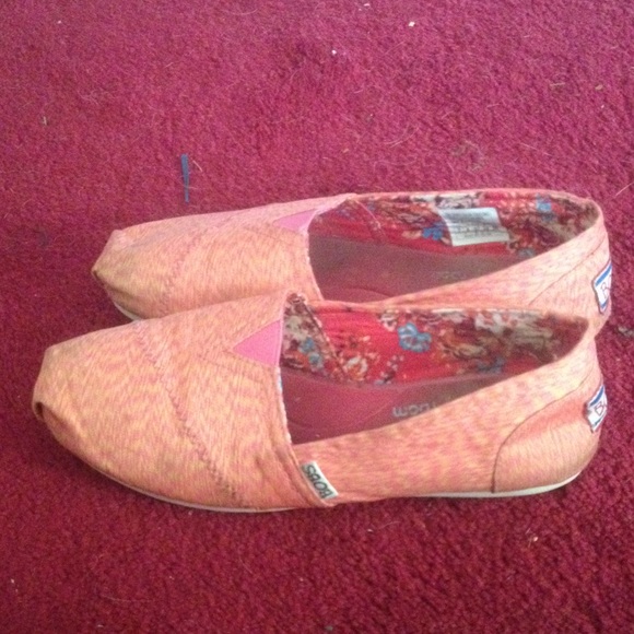 Pink bobs - Picture 2 of 4