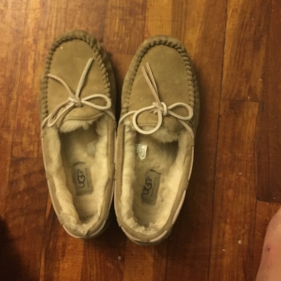 Ugh moccasins
