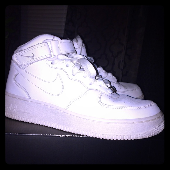 AF1 82 6Y