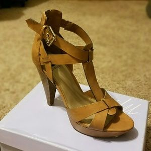 Guess heels