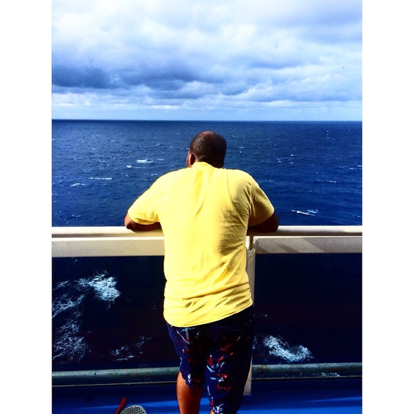 Meet your Posher, Leon - Picture 2 of 2