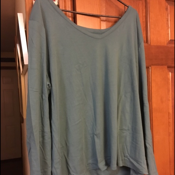 Long sleeve t shirt sage blue NWT!