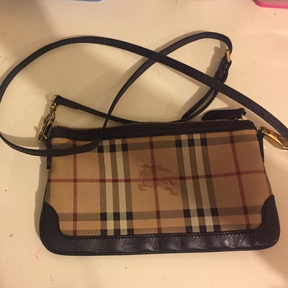 Burberry cross body