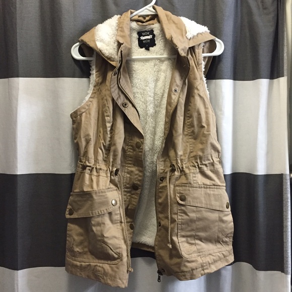 Faux fur lined tan Fall vest