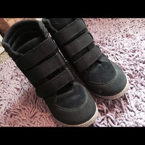 Black Wedges/Booties!