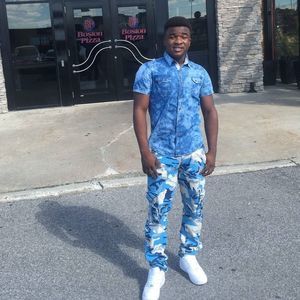 Meet your Posher, Rocke