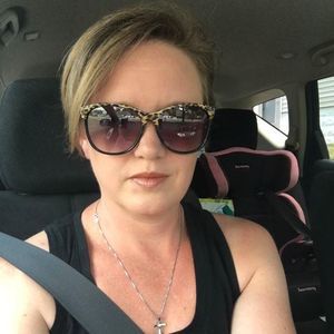 Meet your Posher, Annalese