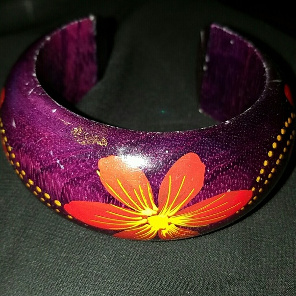 Wooden handpainted boho bracelet