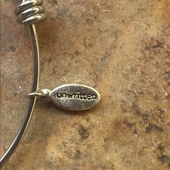Unwritten bangle bracelet - Picture 2 of 2